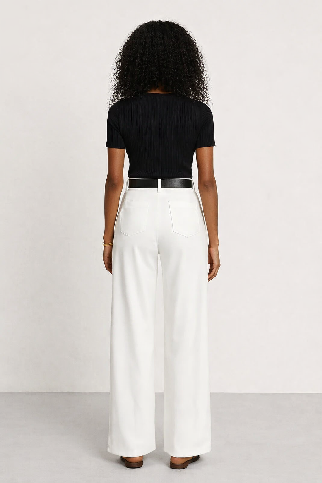 Women’s Wide-Leg Pleated Trousers