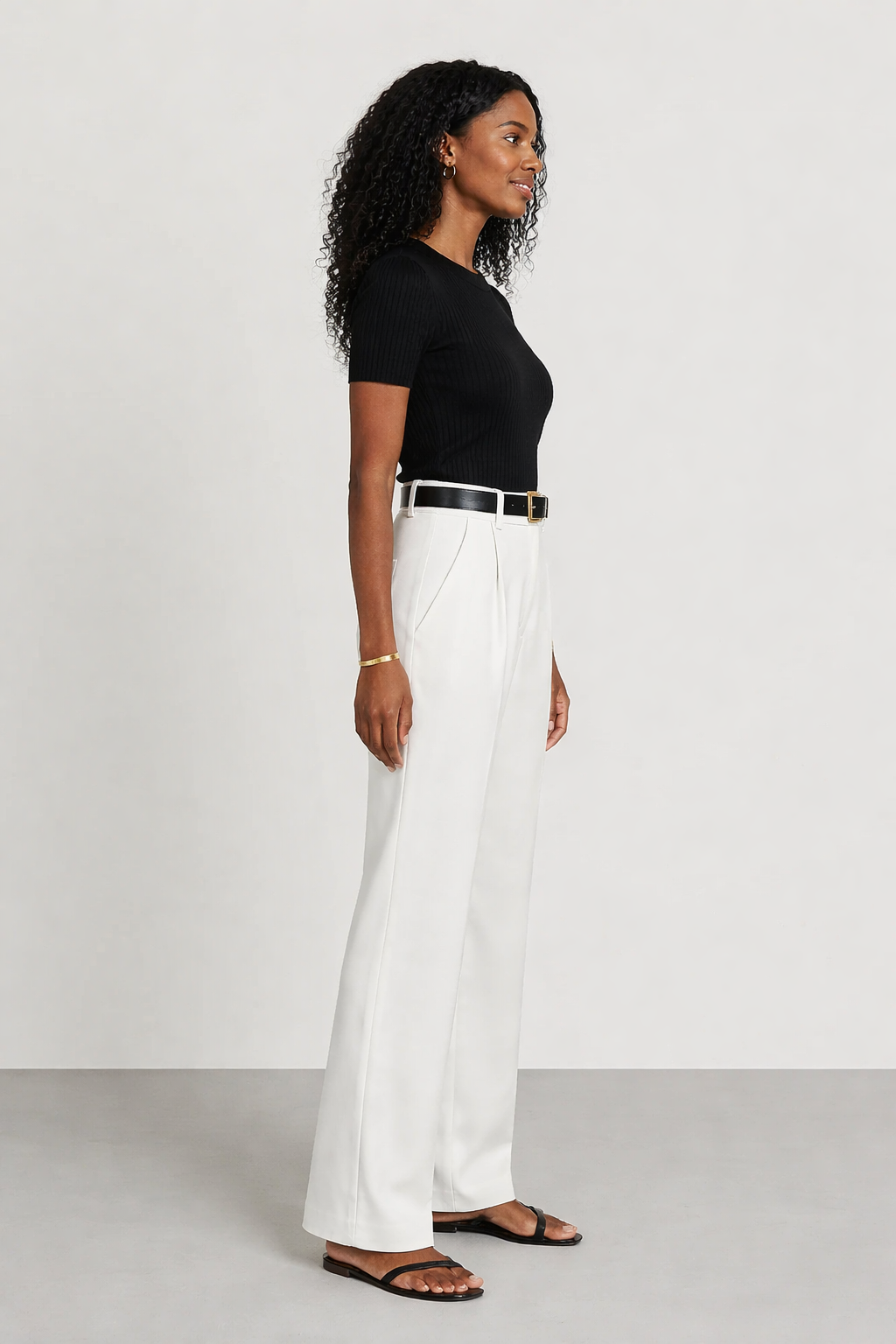 Women’s Wide-Leg Pleated Trousers